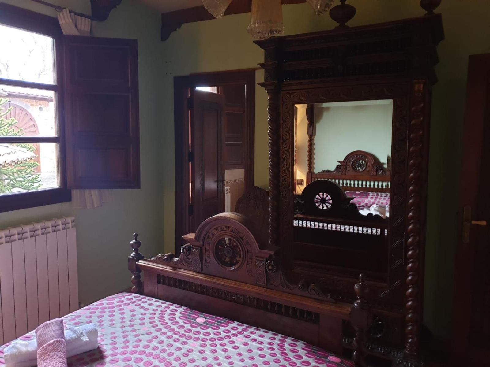 Palacio Del Conde De Rebolledo Villaviciosa de la Ribera Zimmer foto